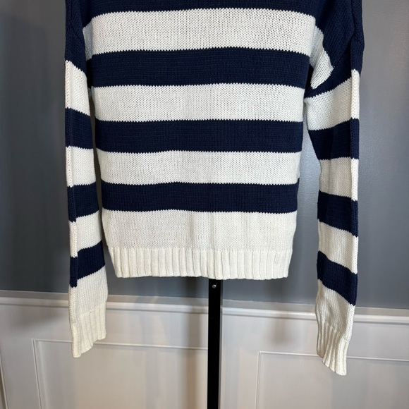 Rails Marin Navy White Stripe Cotton Knit Sweater NWT Medium - Picture 11 of 11